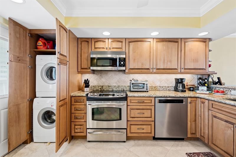 2000 S Ocean Drive, Unit 1006, Fort Lauderdale, FL 33316 Photo