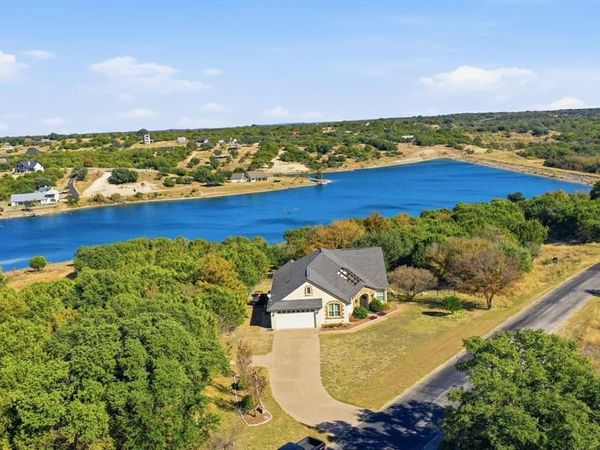 6525 Compass Way, Bluff Dale, TX 76433