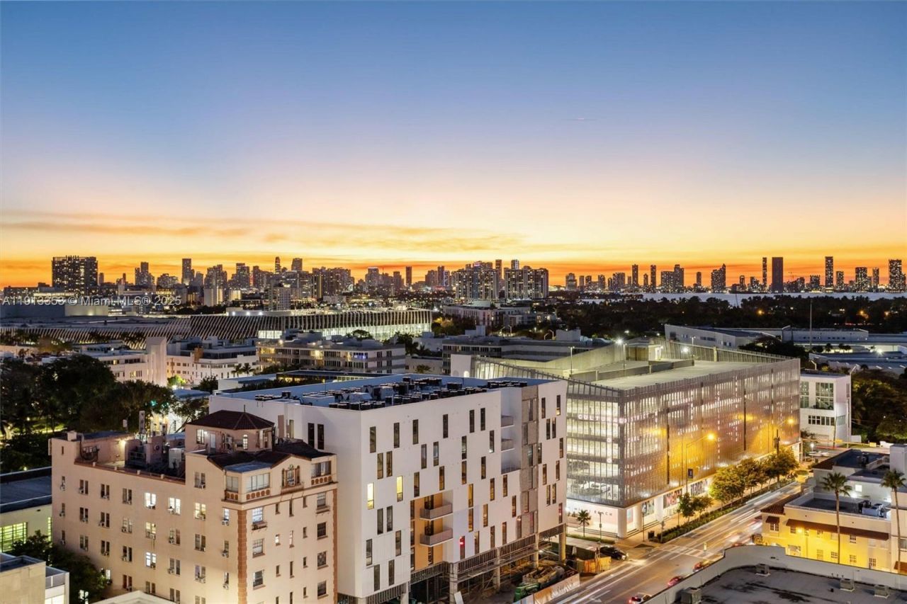 2301 Collins Ave, Unit 1432, Miami Beach, FL 33139 Photo