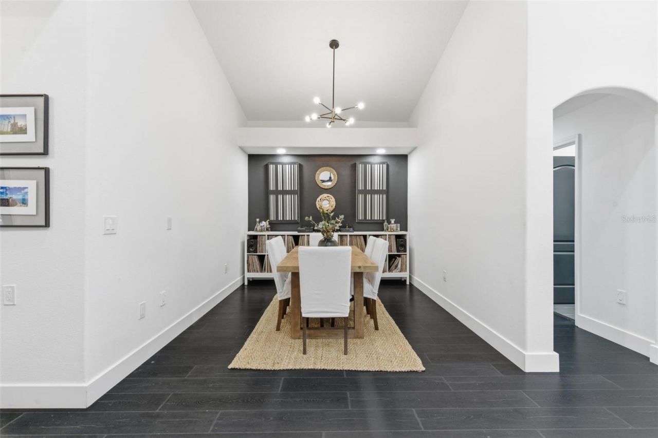 28809 Bennington Drive, Wesley Chapel, FL 33544 Photo