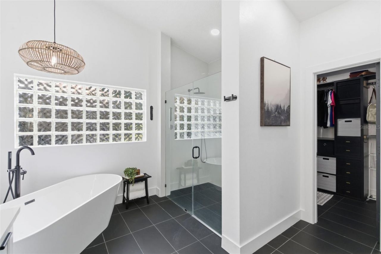 28809 Bennington Drive, Wesley Chapel, FL 33544 Photo