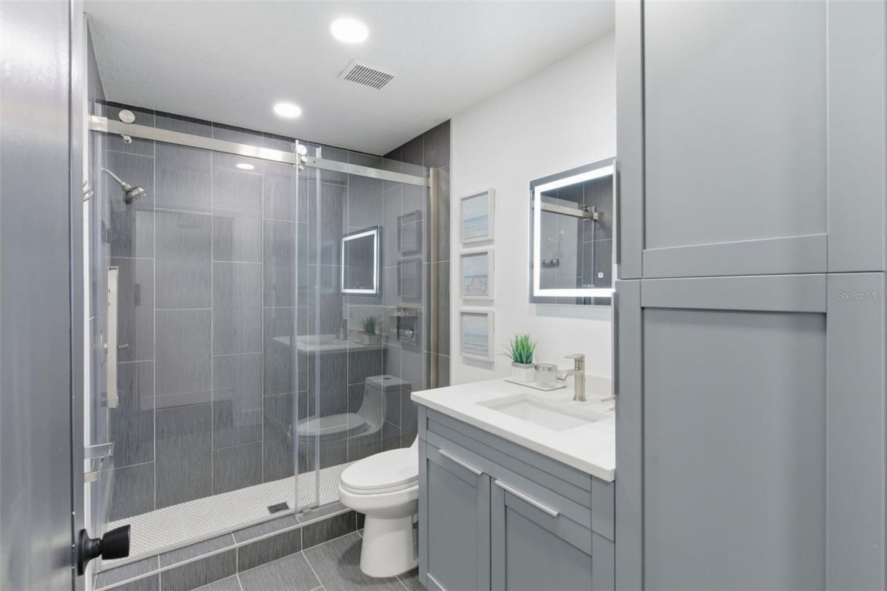 28809 Bennington Drive, Wesley Chapel, FL 33544 Photo