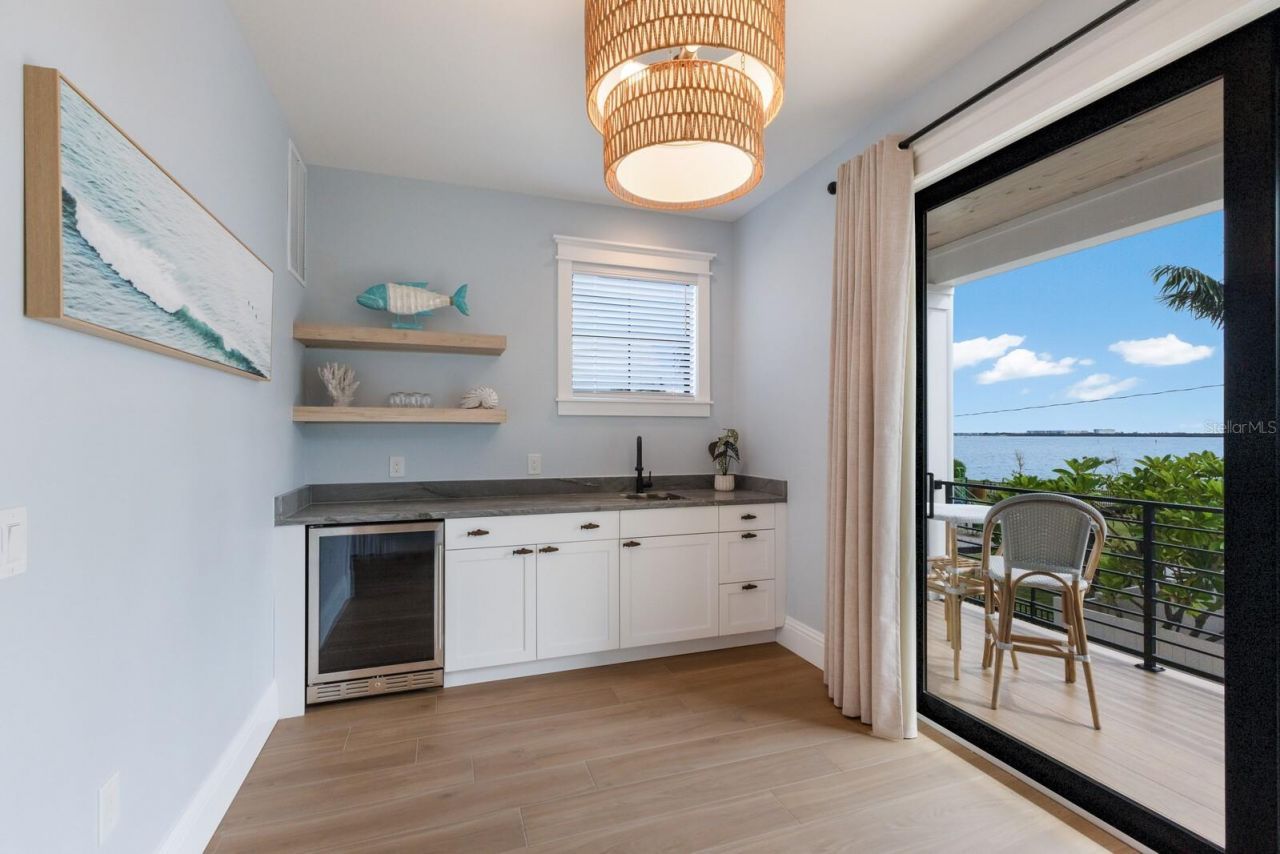 2415 Avenue B, Bradenton Beach, FL 34217 Photo