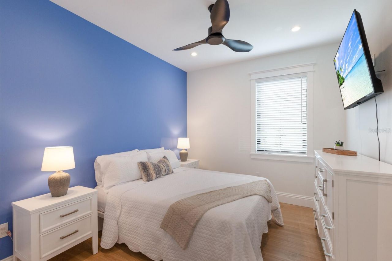 2415 Avenue B, Bradenton Beach, FL 34217 Photo