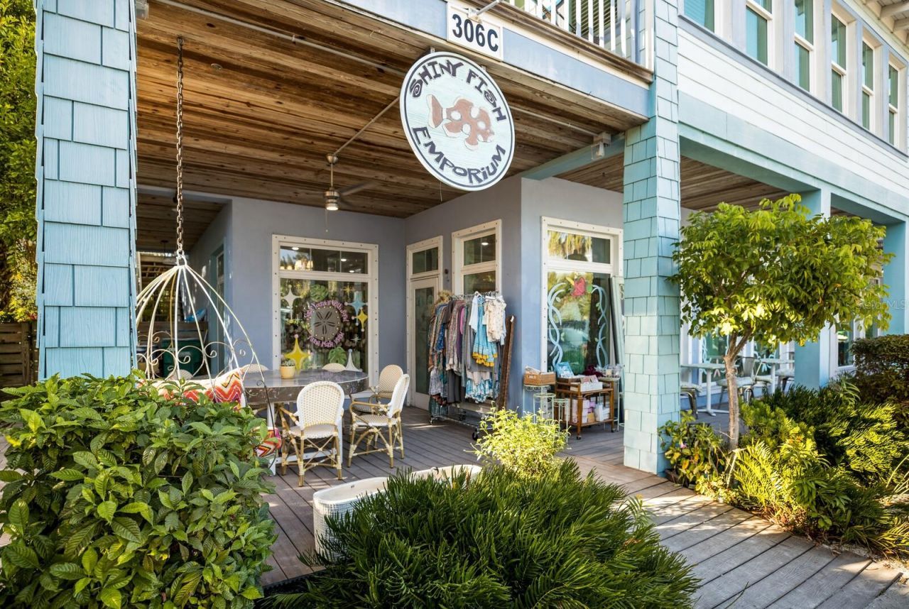 2415 Avenue B, Bradenton Beach, FL 34217 Photo