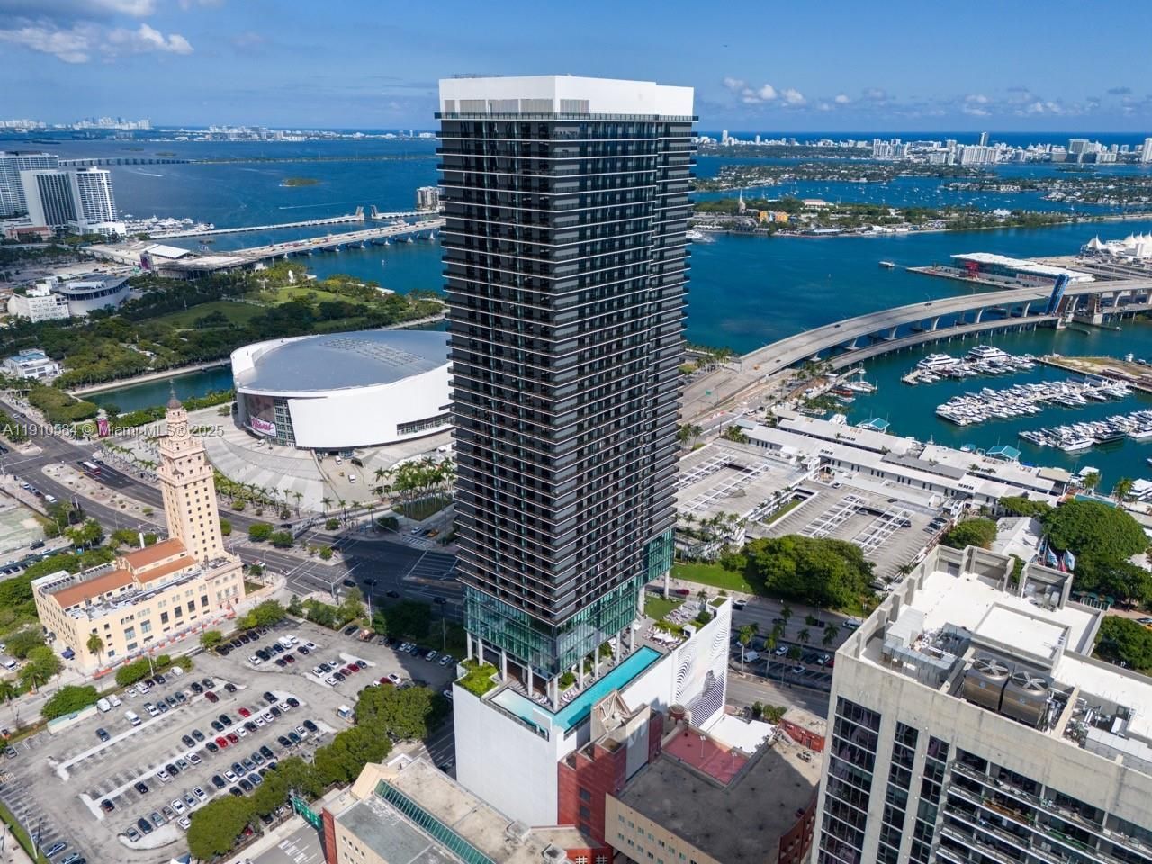 398 NE 5th St, Unit 1811, Miami, FL 33132 Photo