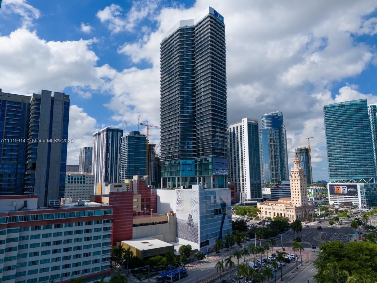 398 NE 5th St, Unit 3618, Miami, FL 33132 Photo