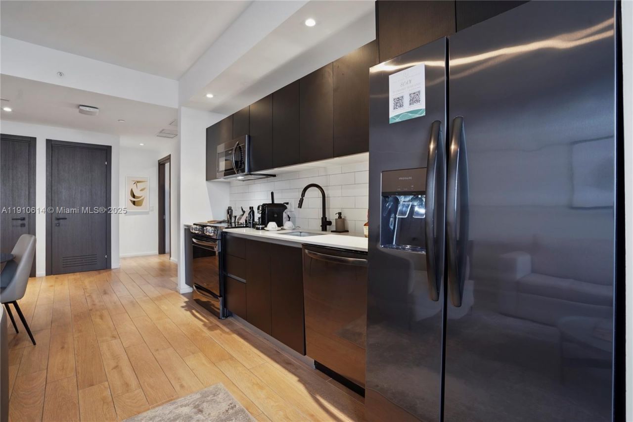 398 NE 5th St, Unit 3618, Miami, FL 33132 Photo