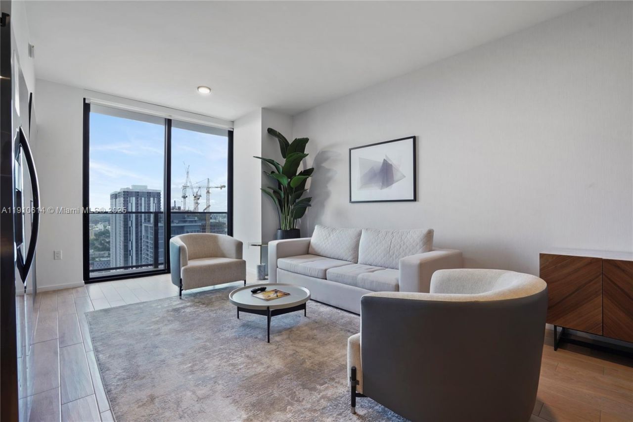 398 NE 5th St, Unit 3618, Miami, FL 33132 Photo