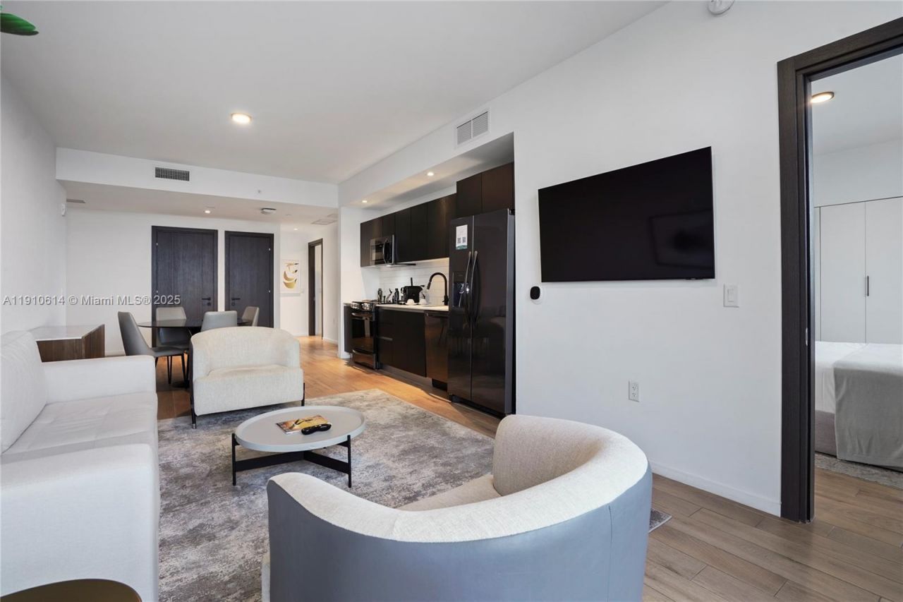 398 NE 5th St, Unit 3618, Miami, FL 33132 Photo