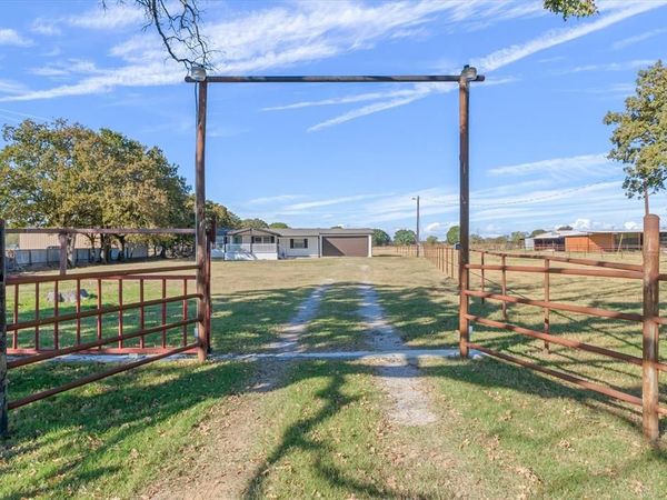 9636 Fm 3094, Scurry, TX 75158