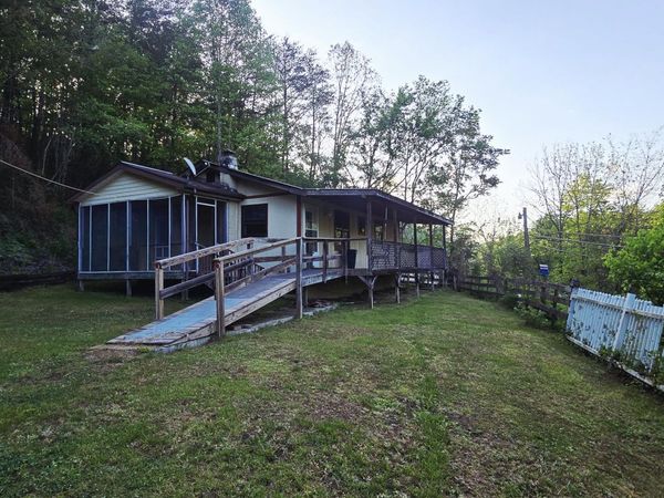4753 Baker Hwy. Hwy, Huntsville, TN 37756