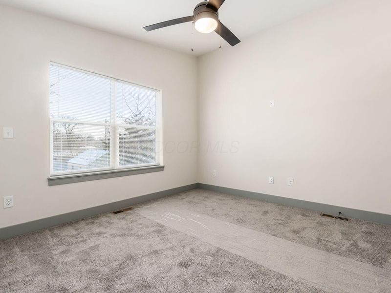 172 Whitethorne Avenue, Columbus, OH 43223 Photo 24