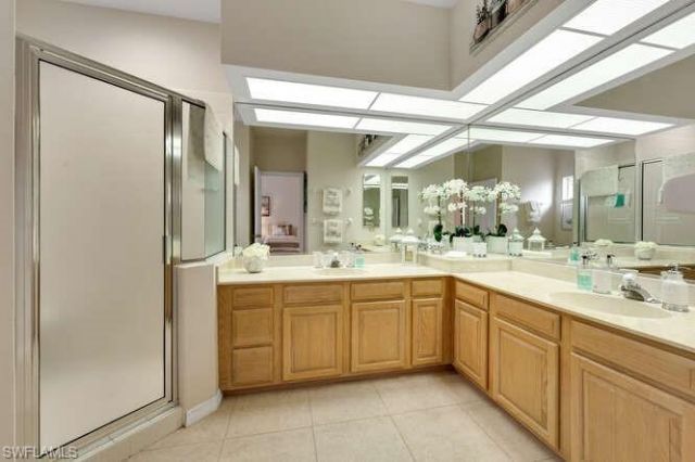 26860 Wedgewood Dr, Unit 202, Bonita Springs, FL 34134 Photo