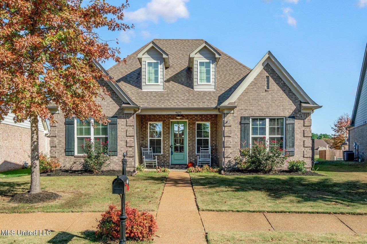 4690 W Petite Loop, Olive Branch, MS 38654 Main Photo
