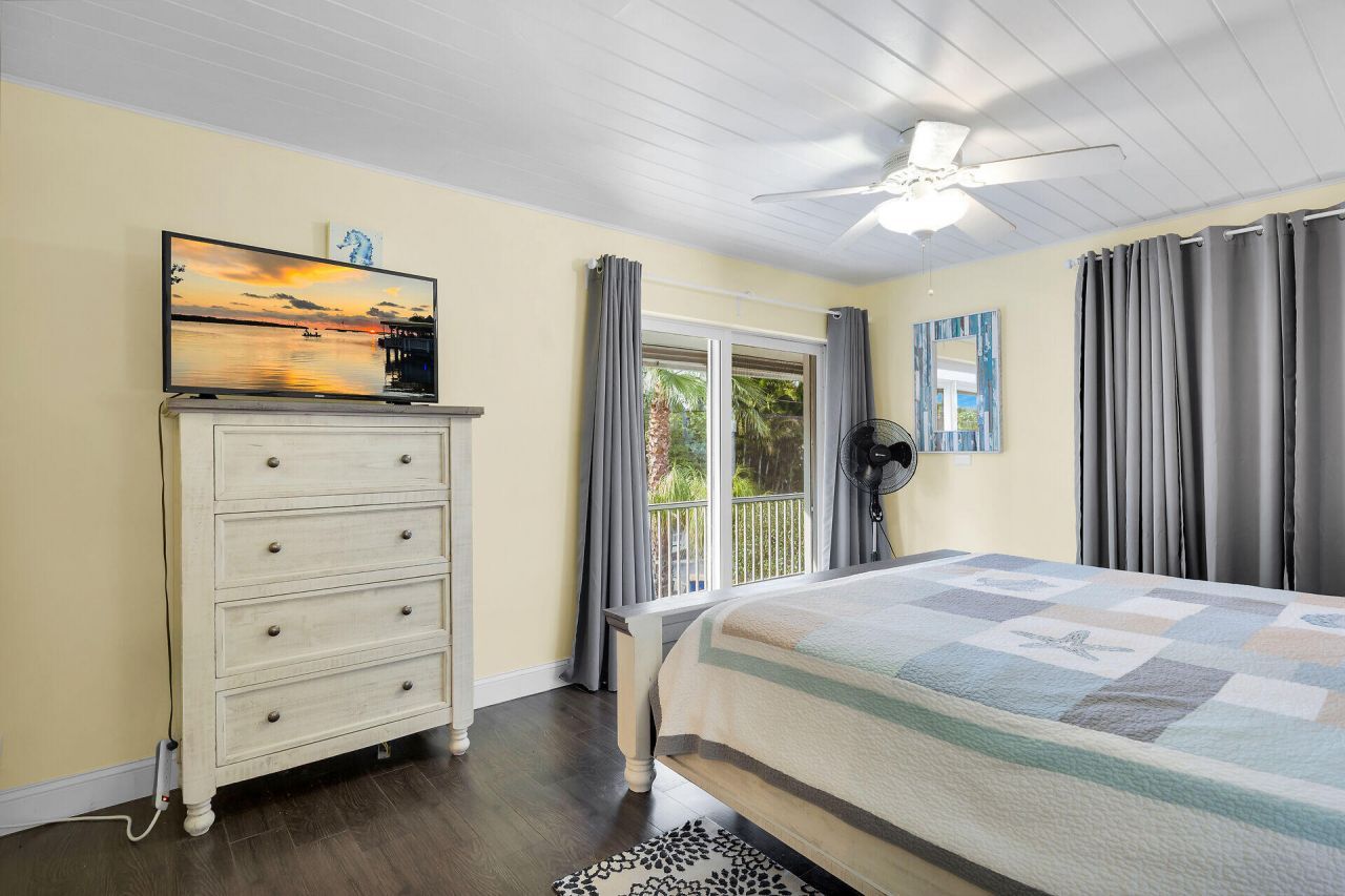 375 S Coconut Palm Boulevard, Tavernier, FL 33070 Photo