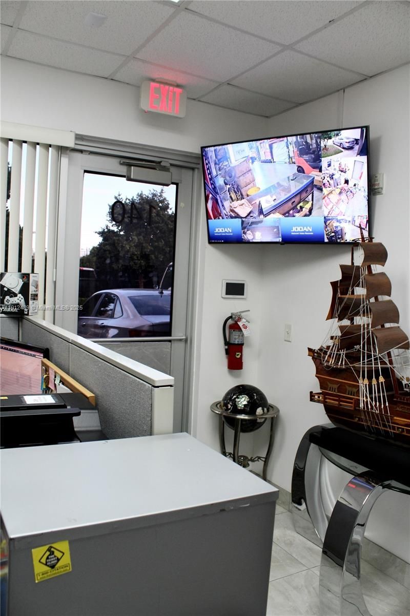 10891 NW 17th St, Unit 140, Sweetwater, FL 33172 Photo