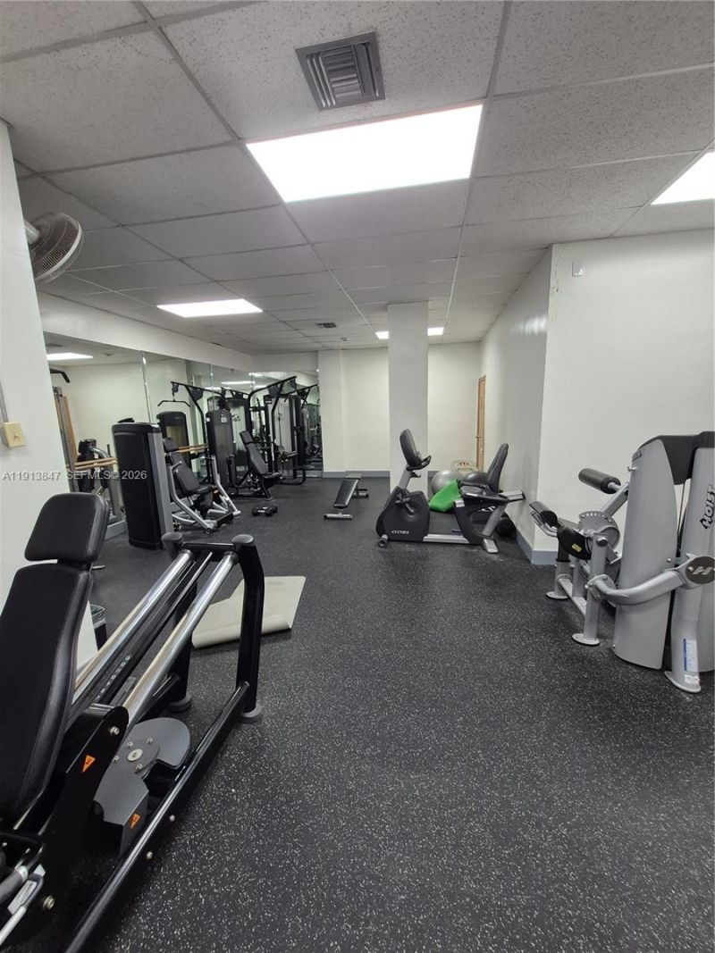 3800 S Ocean Dr, Unit 818, Hollywood, FL 33019 Photo