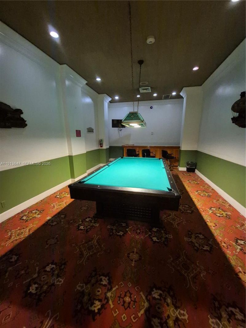 3800 S Ocean Dr, Unit 818, Hollywood, FL 33019 Photo