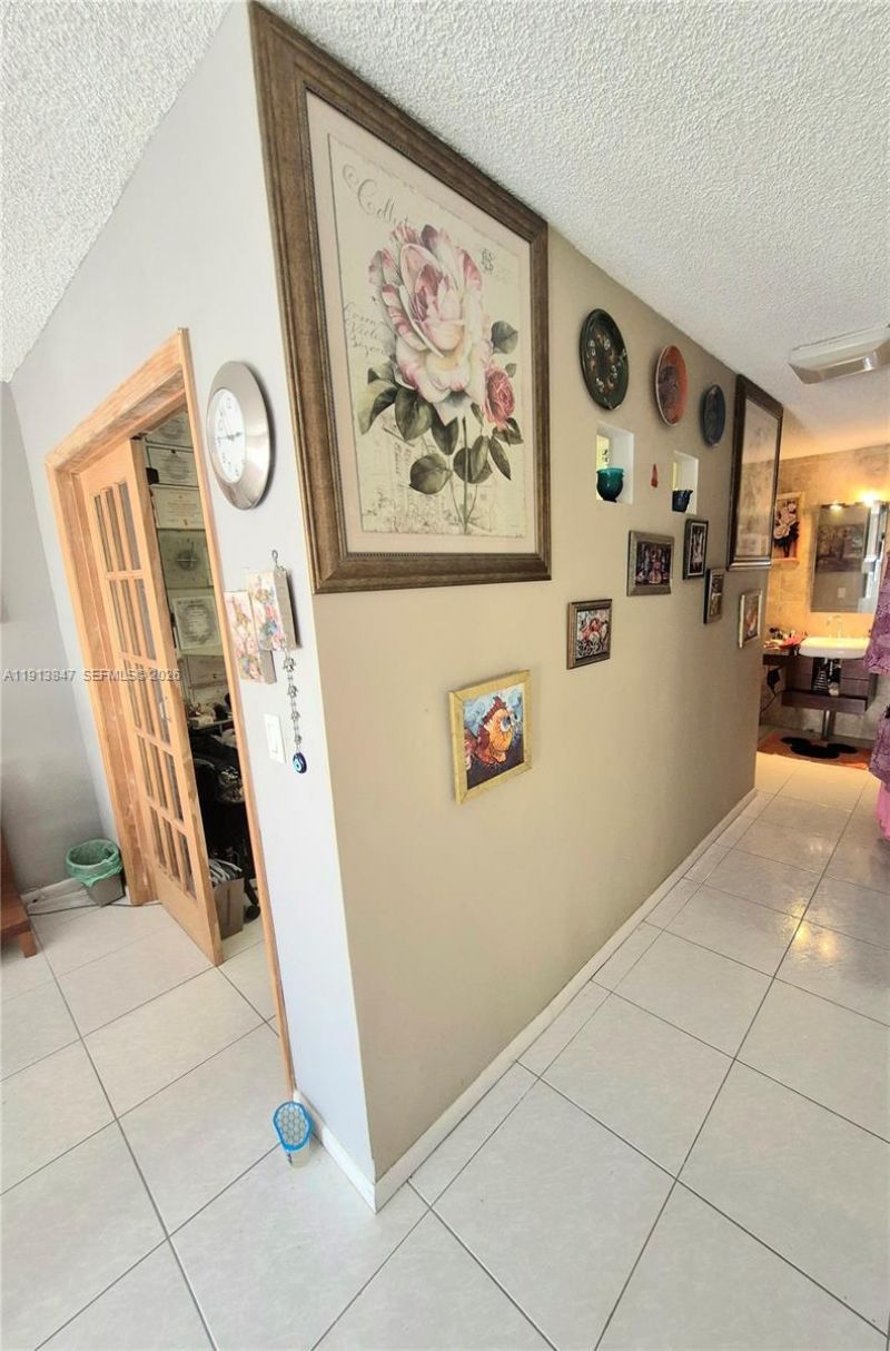 3800 S Ocean Dr, Unit 818, Hollywood, FL 33019 Photo