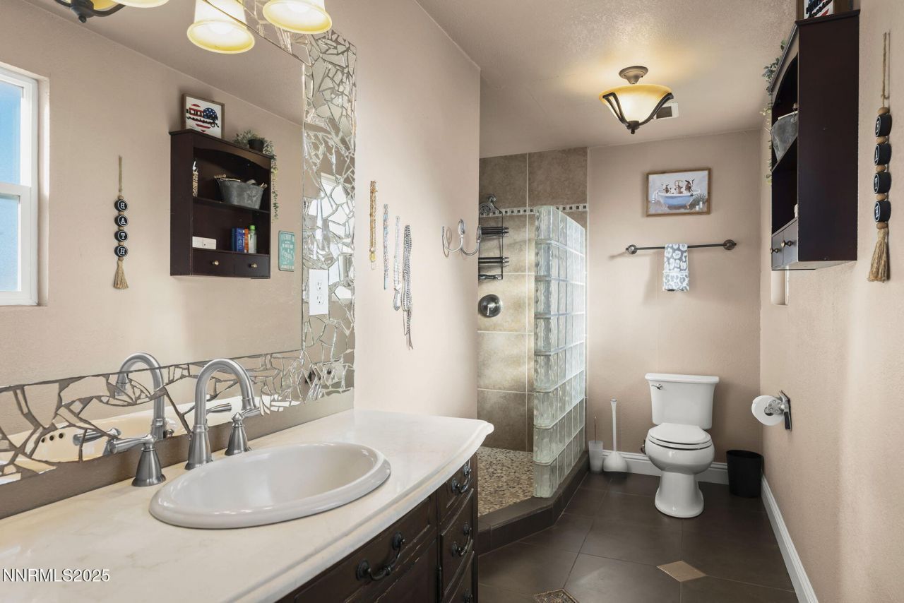 11600 Tupelo Street, Reno, NV 89506 Photo