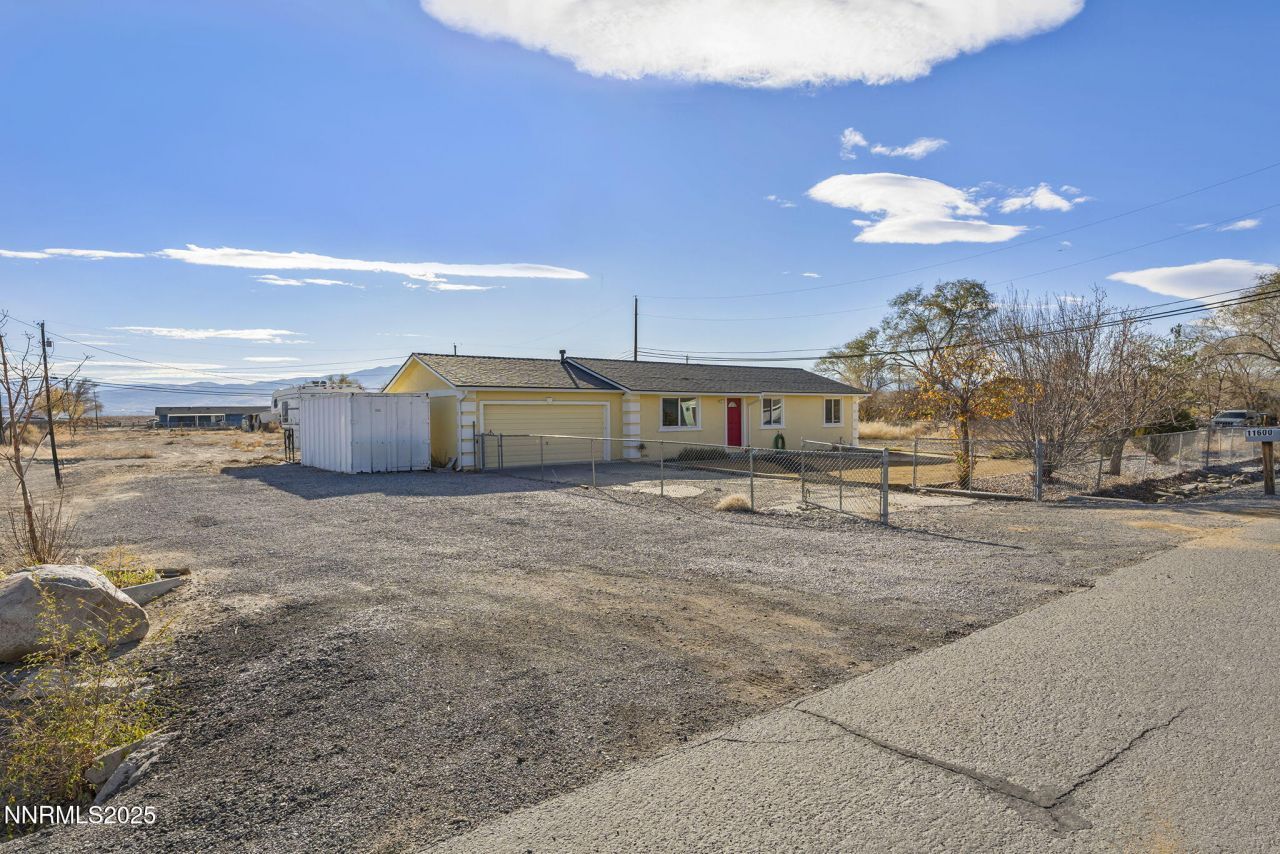 11600 Tupelo Street, Reno, NV 89506 Photo