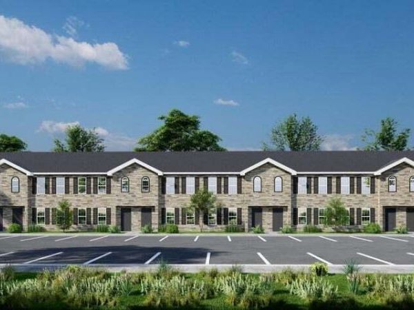 1151 Cross Creek Circle, Unit D, Greenville, NC 27834