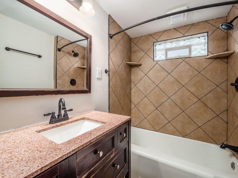 1020-1026 Cable Avenue, Columbus, OH 43222 Photo 17