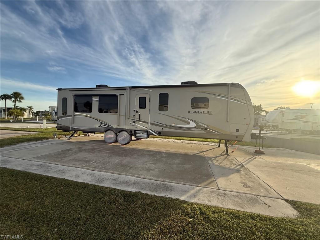 19681 Summerlin Rd, Fort Myers, FL 33908 Photo