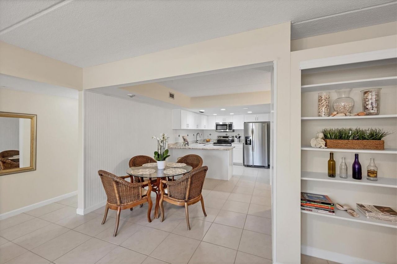 845 Benjamin Franklin Drive, Unit 104, Sarasota, FL 34236 Photo