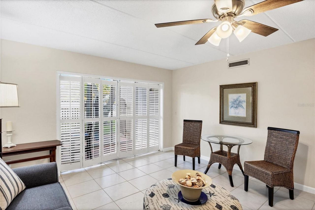 845 Benjamin Franklin Drive, Unit 104, Sarasota, FL 34236 Photo