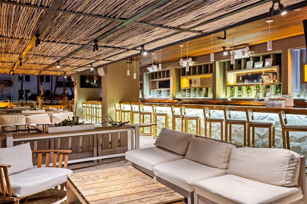 2301 Collins Ave, Unit 1634, Miami Beach, FL 33139 Photo