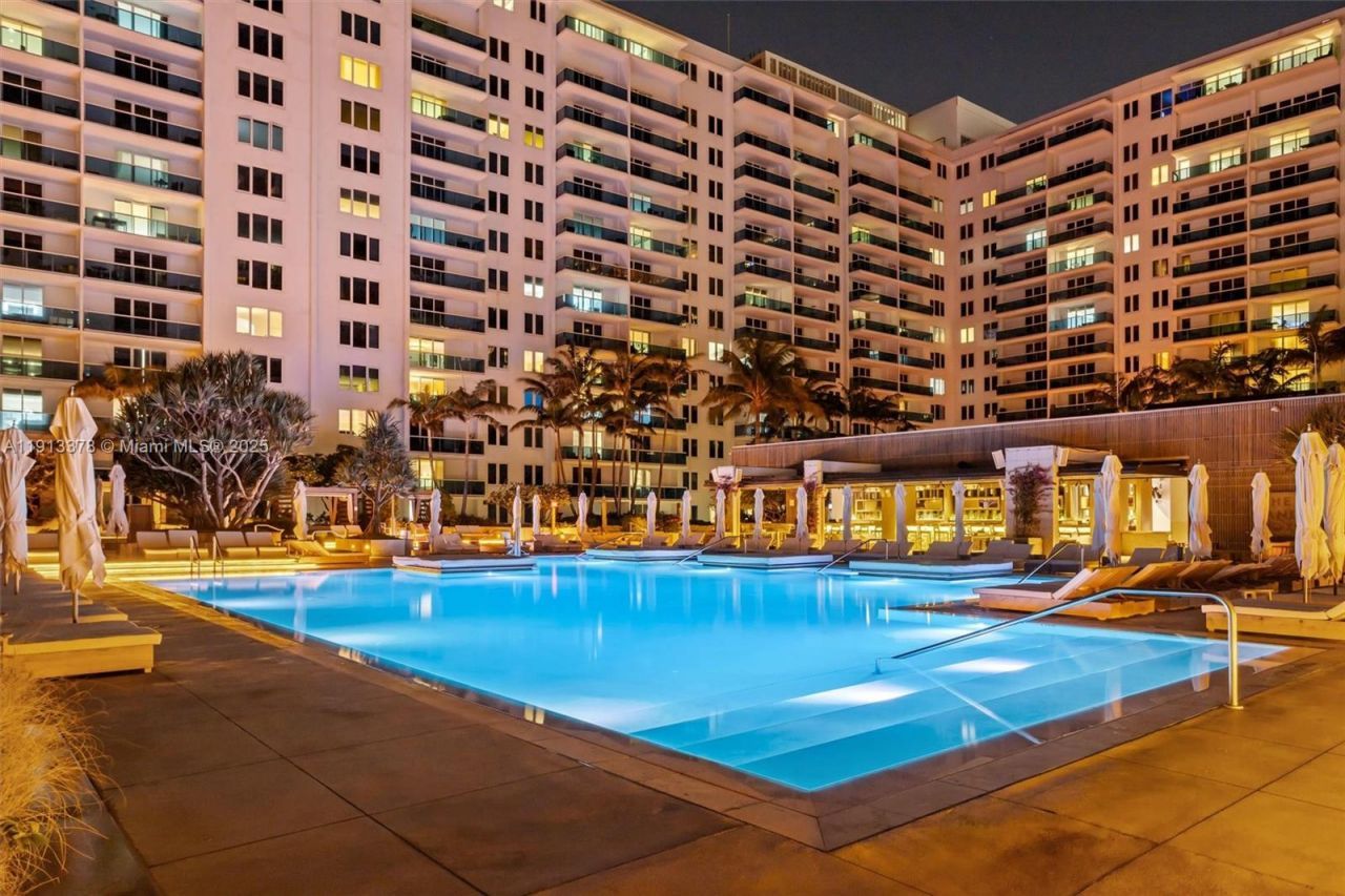 2301 Collins Ave, Unit 1634, Miami Beach, FL 33139 Photo