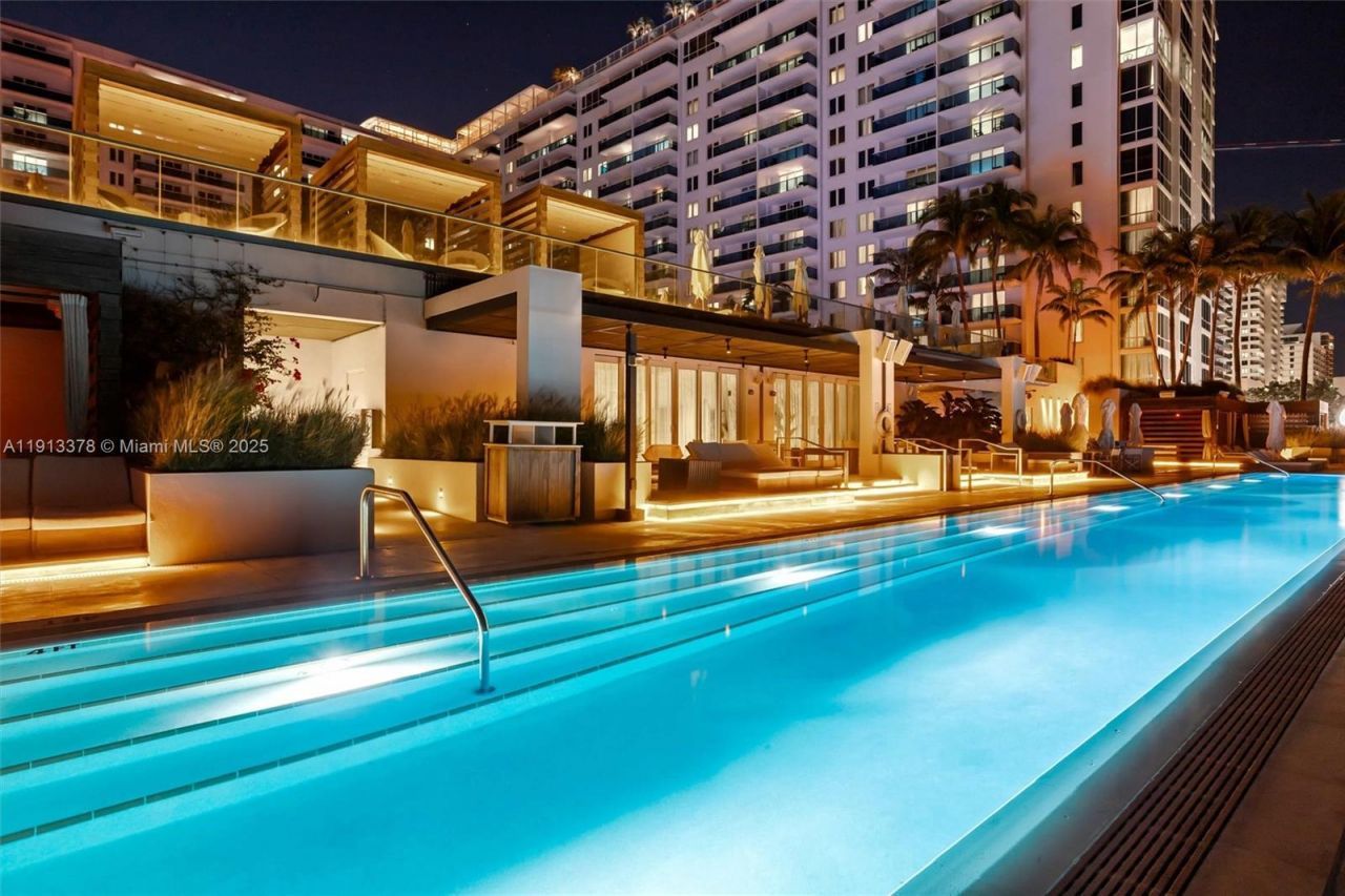 2301 Collins Ave, Unit 1634, Miami Beach, FL 33139 Photo