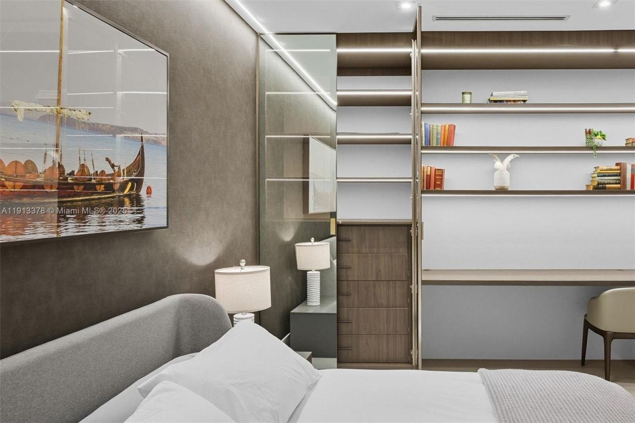 2301 Collins Ave, Unit 1634, Miami Beach, FL 33139 Photo