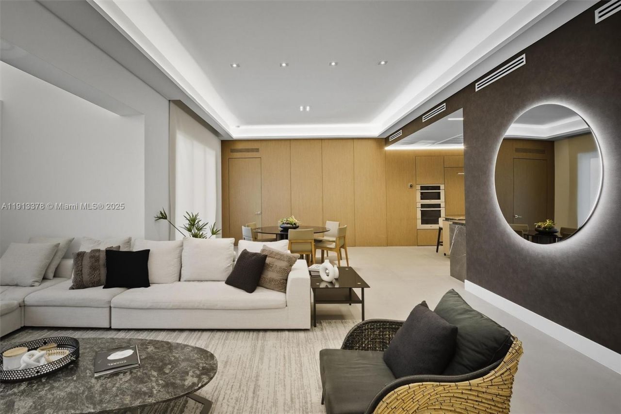 2301 Collins Ave, Unit 1634, Miami Beach, FL 33139 Photo