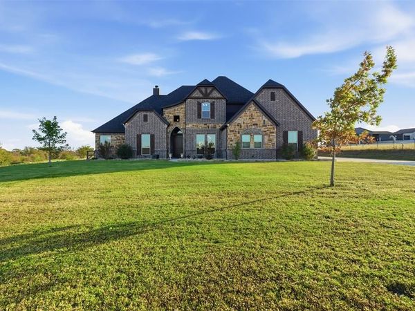 6298 Belz Road, Sanger, TX 76266