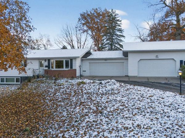 122 Hillside Circle, New Glarus, WI 53574