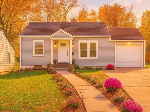 4225 E 68th Street, Kansas City, MO 64132