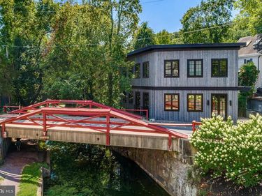 27 W MECHANIC STREET, NEW HOPE, PA 18938