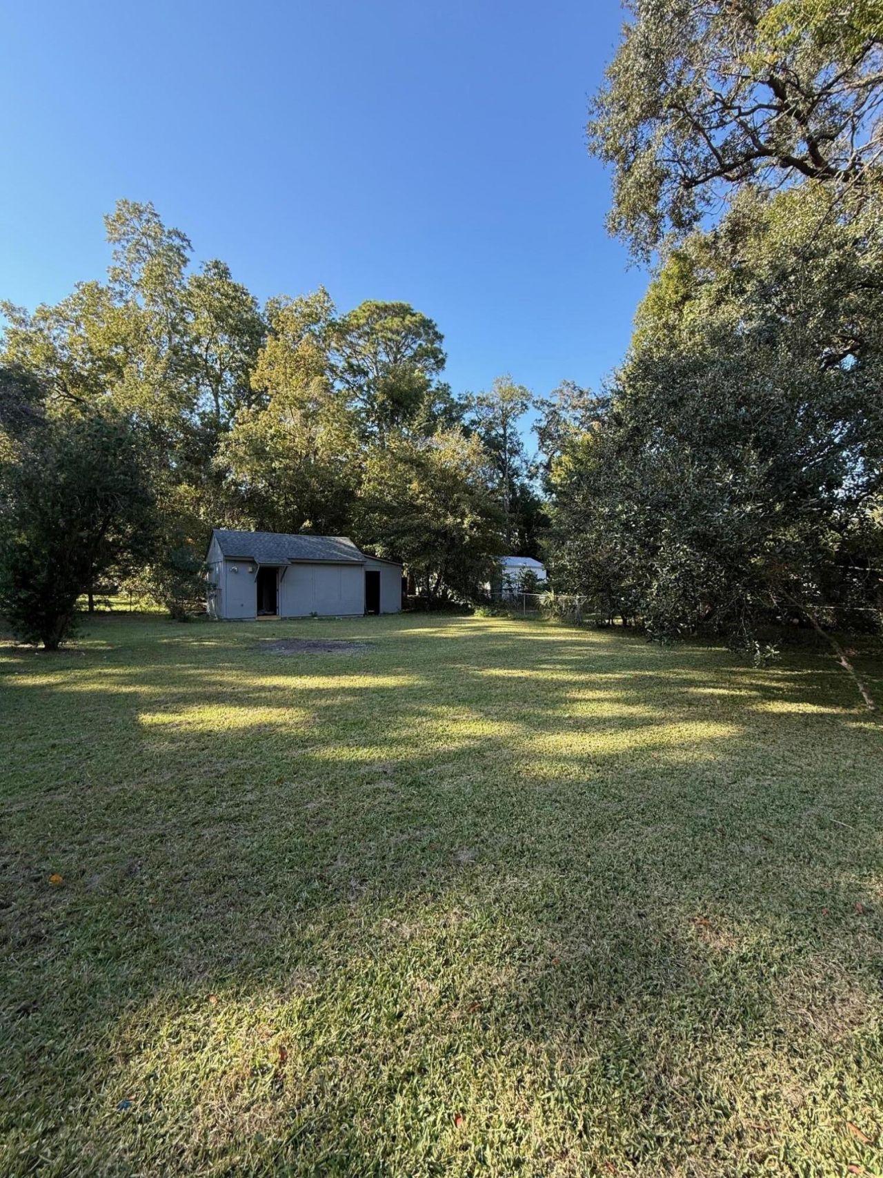 2713 Jones Avenue Photo 18