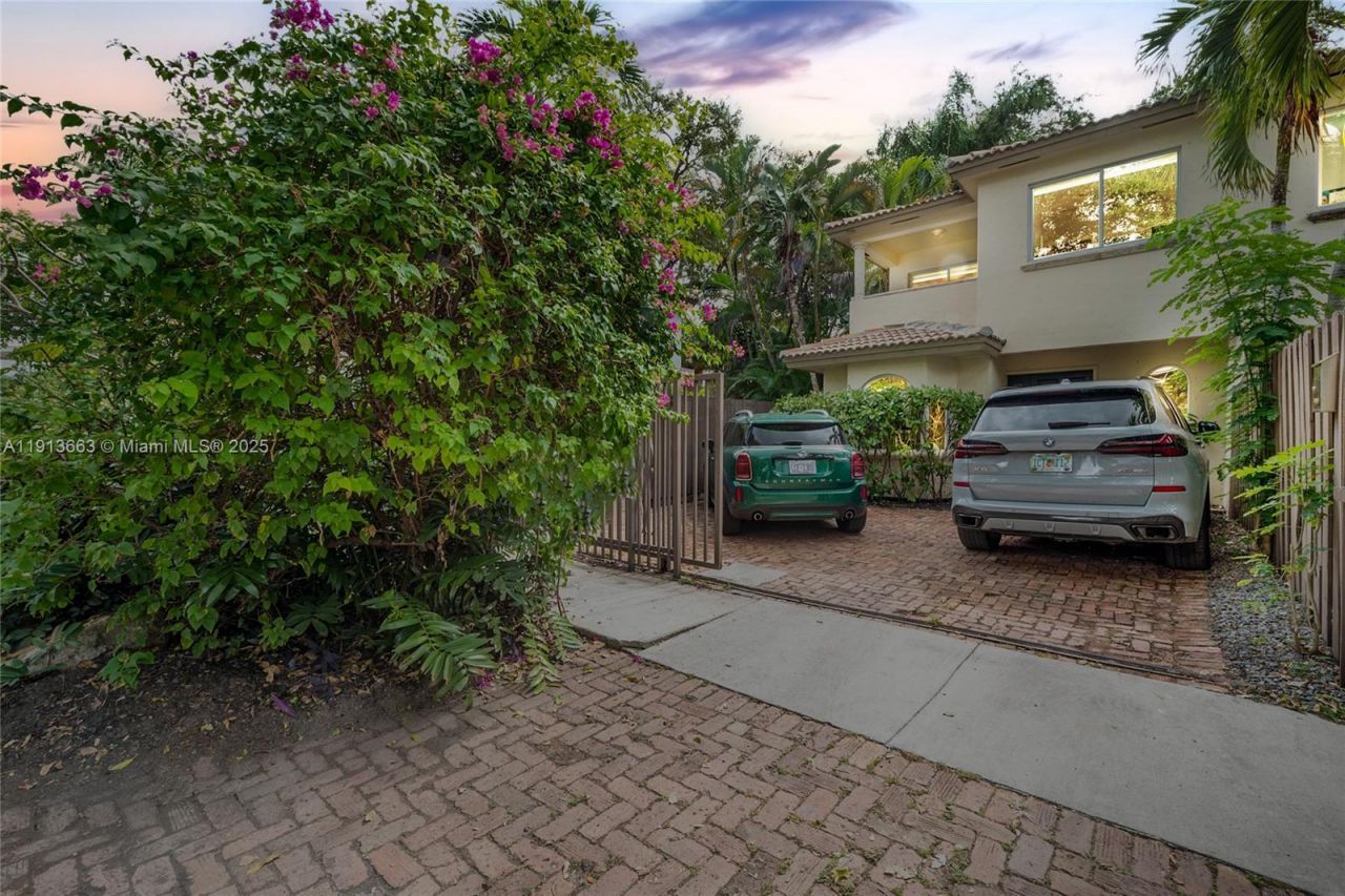 3124 Jackson Ave, Unit 1, Miami, FL 33133 Photo