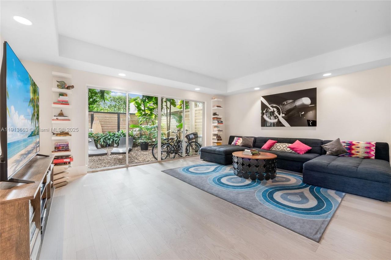 3124 Jackson Ave, Unit 1, Miami, FL 33133 Photo