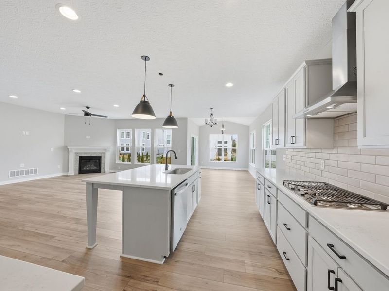 6928 Barksdale Drive, Dublin, OH 43016 Photo 12