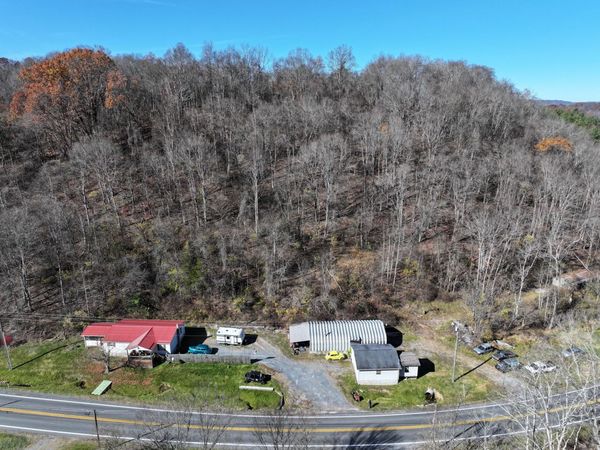4505 S Seneca Trl, Ronceverte, WV 24970