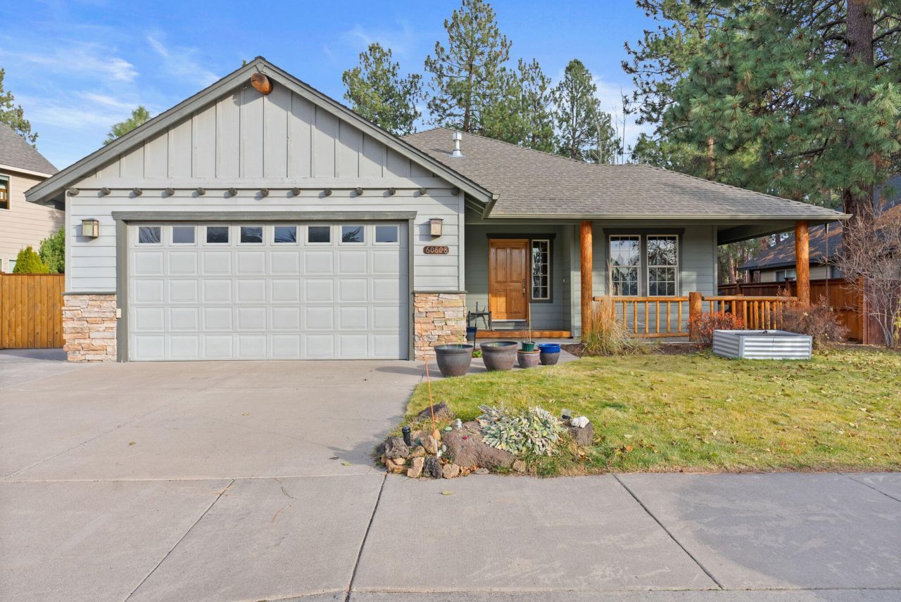 60808 SE Sawtooth Mountain Lane Bend, OR 97702