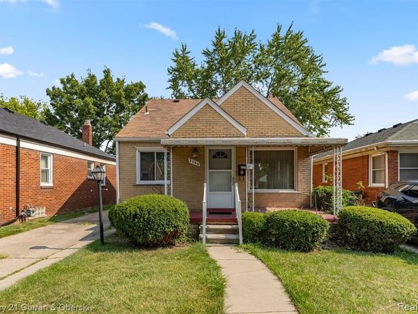 1184 Farnham Avenue, Lincoln Park, MI 48146