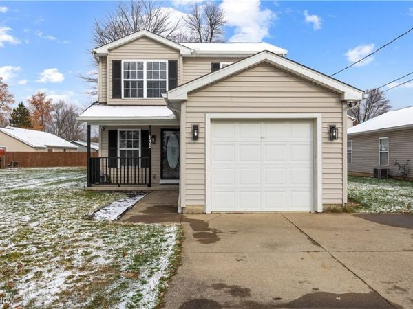 132 Warden Avenue, Elyria, OH 44035
