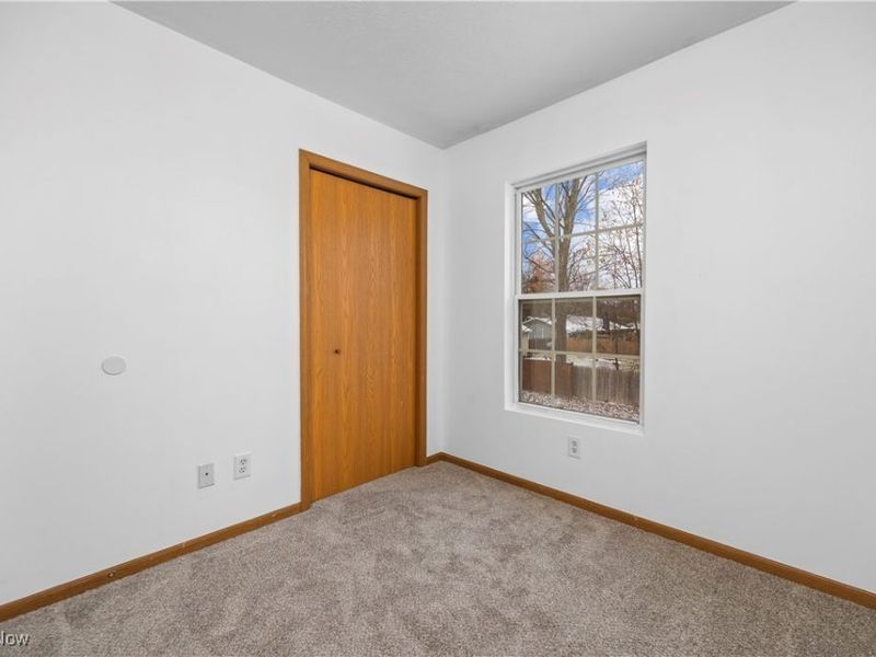 132 Warden Avenue, Elyria, OH 44035 Photo 19