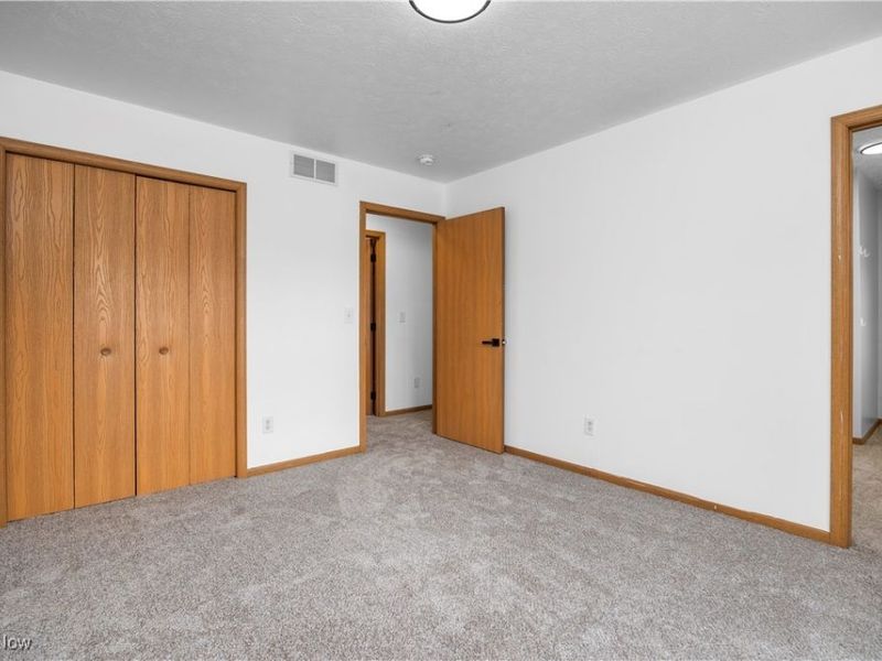 132 Warden Avenue, Elyria, OH 44035 Photo 24